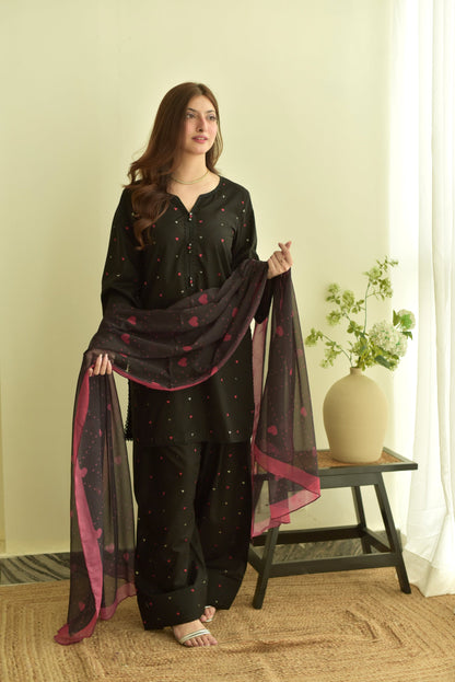 Black Heart Embroidered 3Pcs