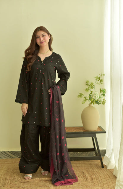 Black Heart Embroidered 3Pcs