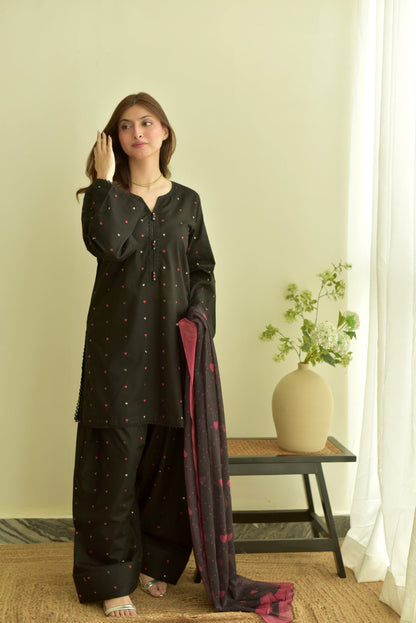 Black Heart Embroidered 3Pcs