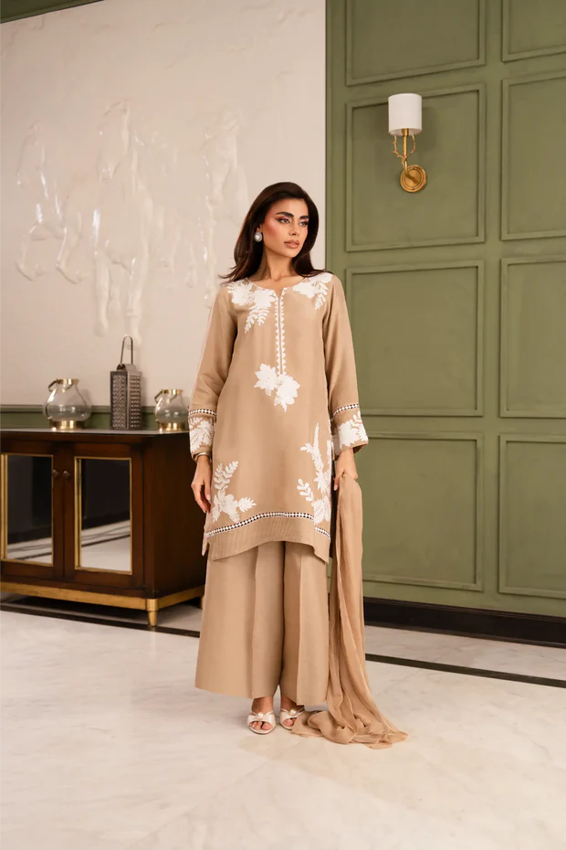 SONIYA EMBROIDERED 3PC
