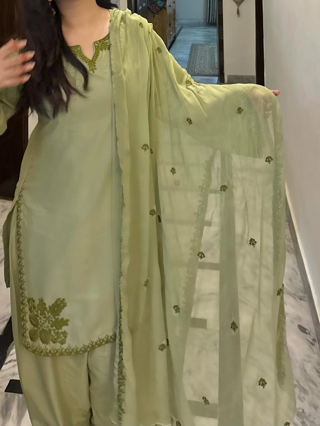 JADE EMBROIDERED 3PC
