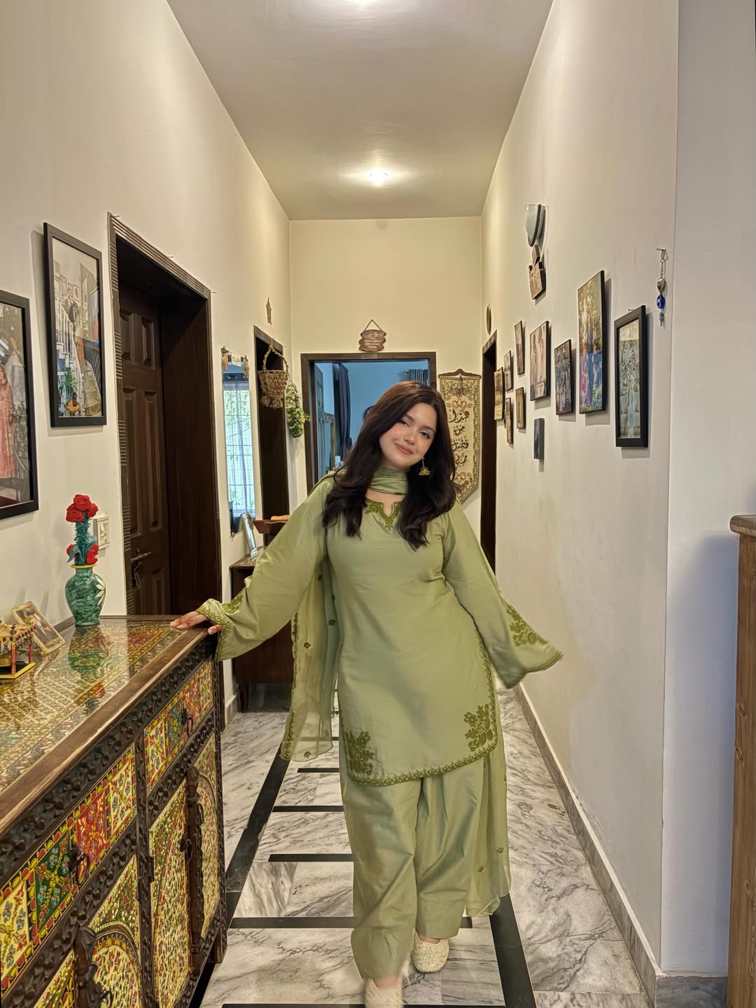 JADE EMBROIDERED 3PC