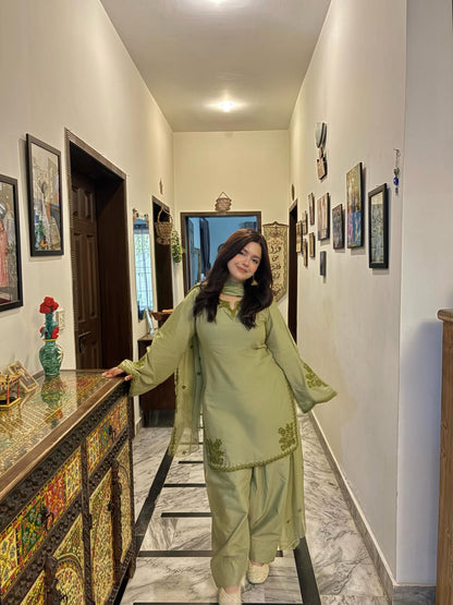 JADE EMBROIDERED 3PC