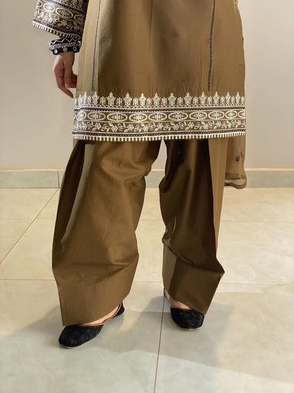 Decent Brown 3PC