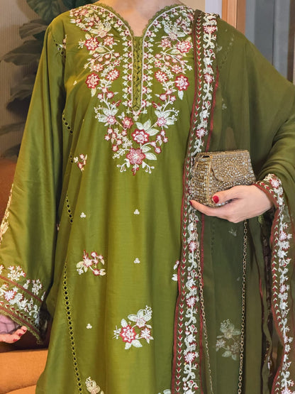Mahnoor Emb 3pcs